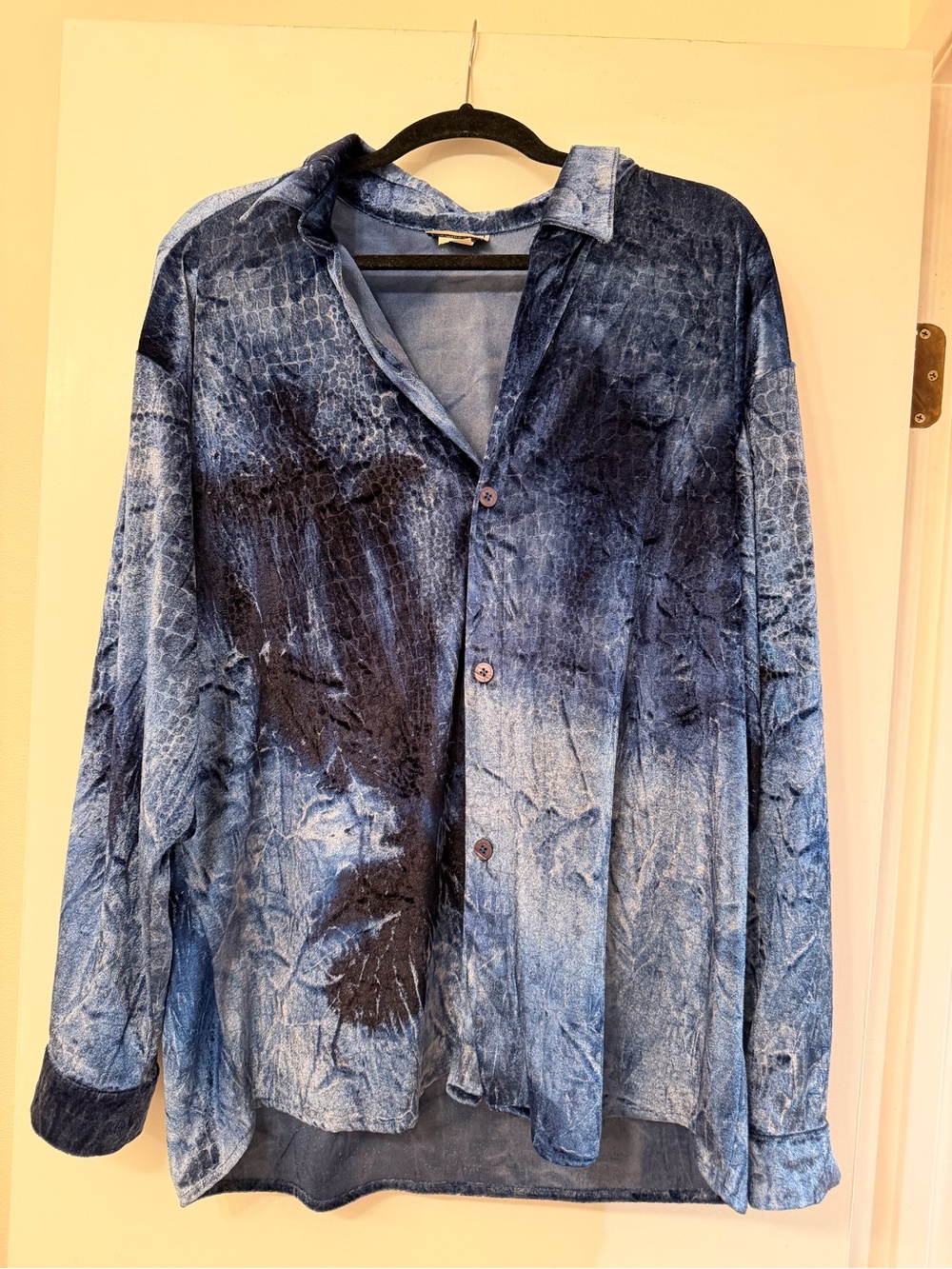 Vintage XL Disco Blue Velour Crocodile Long Sleeve Button Up